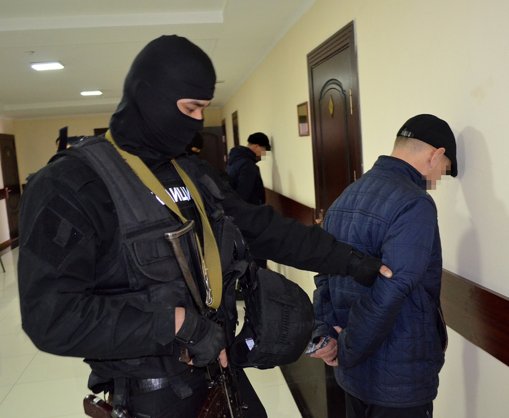 Крупному взяточнику из ГИБДД Самарской области надели наручники в зале суда