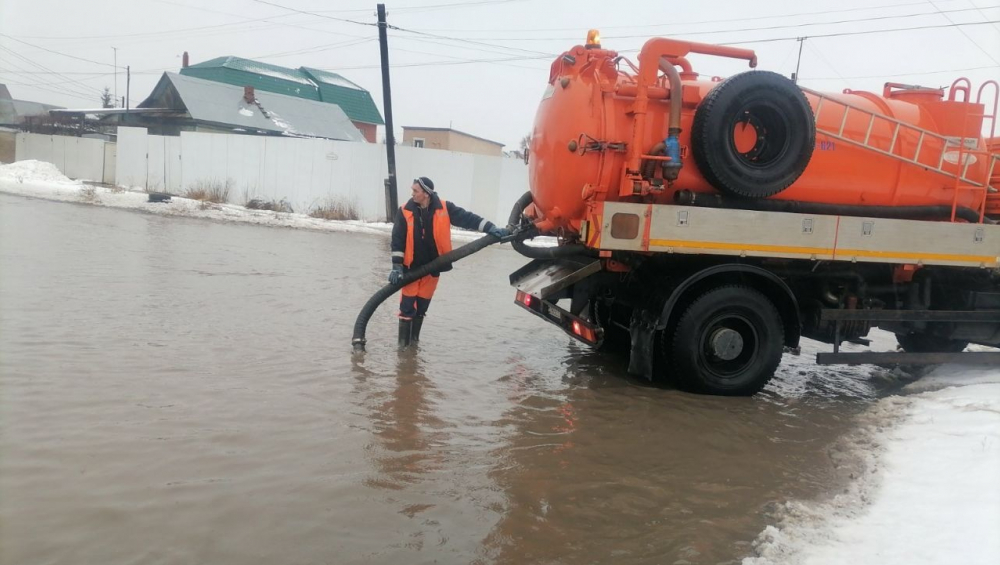 Коммунальные службы Самары готовятся работать в сложных погодных условиях