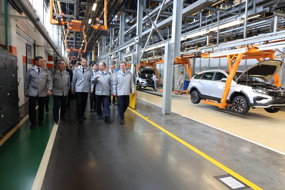 На «АвтоВАЗе» началось производство LADA Vesta нового поколения