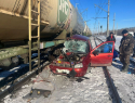 В Новокуйбышевске поезд снёс «Ладу Калина»: женщина-водитель погибла