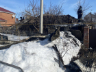 На пожаре в частном доме в Тольятти погибли три человека, в том числе 5-летняя девочка