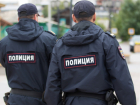 Полицейские Самары взяли с наркодилера сотни тысяч рублей