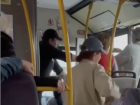 В автобусе №5Д в Волгаре пассажир подрался с водителем
