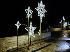 На Вертолётной площадке в Самаре начали устанавливать новогоднюю иллюминацию