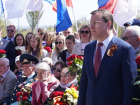 Дмитрий Азаров поздравил земляков с Днём Победы