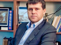 Пришли за экс-министром минздрава Астраханской области, самарцем Алексеем Спириным