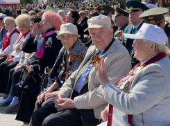 Не дороже трёх тысяч: в Самаре и Тольятти ветеранов Великой Отечественной бесплатно возят на такси