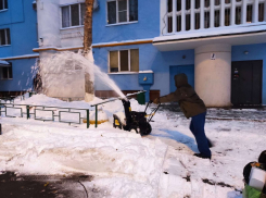 «В городе треш»: в Самаре «неожиданно» выпал снег