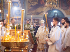 «Мы вечны, с нами Бог»: самарцы встретили Рождество с душевным теплом и надеждой в сердце