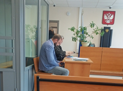 Предлагал «порешать вопросы» с налоговой и силовиками: в Самаре судят бывшего адвоката