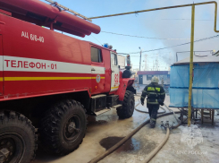 Пожар на продовольственном рынке в Кинеле ликвидирован