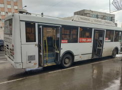 Пассажиров в Самаре высадили из автобуса из-за сбоя валидатора 