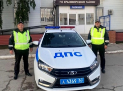 «Помогите! Он теряет сознание!»: полицейские Самарской области спасли мужчину, пропилившего себе руку