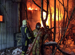 В Самаре в посёлке Зубчаниновка ликвидировали крупный пожар