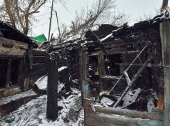 Пожар в частном доме в Самаре унёс жизни трёх человек: возбуждено уголовное дело