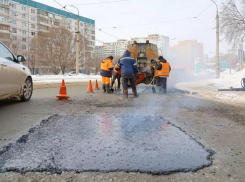 В Самаре начался аварийно-ямочный ремонт дорог
