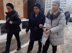 Сына внучки убитого экс-мэра Тархова передали в приемную семью