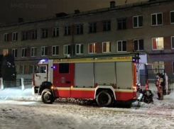 В ночь на 5 марта в Самаре загорелась школа-интернат №1