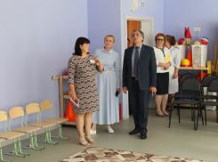 «Серьезных замечаний к состоянию учреждений нет»: чиновники проверили отремонтированные школы и детсады