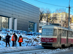 «Чем больше жалоб, тем меньше трамваев!»: по утрам самарцы ждут транспорт по 1,5 часа