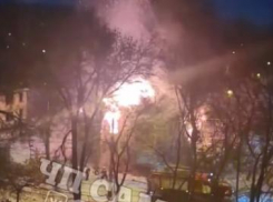 В ночь на 11 февраля по Острогожскому проезду полыхал дом 