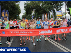 «Бегу, потому что люблю!»: в Самарском международном марафоне приняли участие более 3 тысяч человек