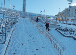 Самарцы пожаловались на заснеженные пешеходные зоны