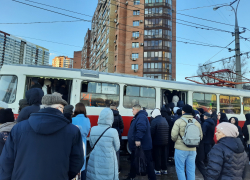 «Вместо студенческих вёсен и салютов закупите транспорт»: публикуем новое обращение к властям от пассажиров трамваев