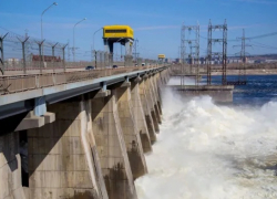 Жигулёвская ГЭС начинает плановые сбросы воды: некоторые территории Самары может подтопить 
