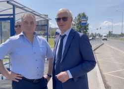 «Мы рады, но нам стыдно»: мэр Тольятти наконец-то открыл улицу Офицерскую