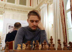 Тольяттинский шахматист Алексей Гребнев досрочно стал чемпионом мира до 18 лет