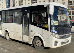 «Голодранец» на маршруте, маленький автобус, терминал для оплаты картой: что нового заметили в самарском транспорте