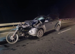В Волжском районе пьяный водитель Hyundai Creta врезался в подростков на мотоцикле