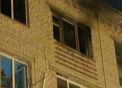 В доме на улице Победы в Тольятти произошло два пожара: 40 человек эвакуировали, один погиб