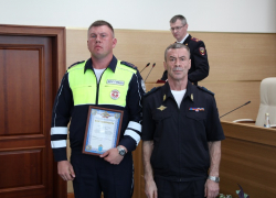 Главный полицейский Самарской области премировал участников соревнований в честь 100-летия «Динамо»
