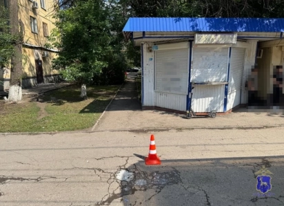 В Самаре 12-летний школьник на самокате сбил пенсионерку