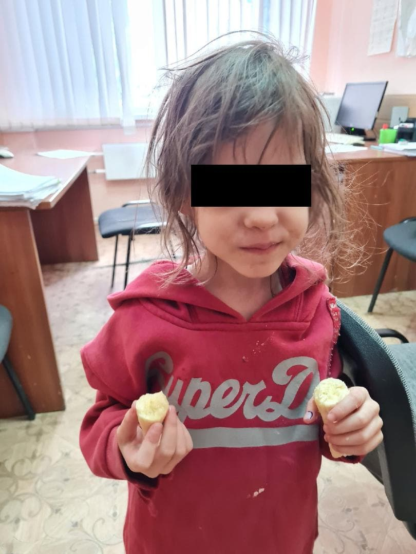 Четырех детей-маугли из Тольятти поместили в социально-реабилитационный центр