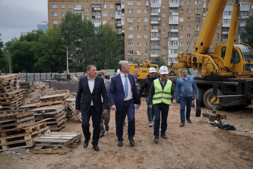 Рядом с ТЦ «Московский» построят жилой комплекс, а на Воронежских озёрах – детский сад