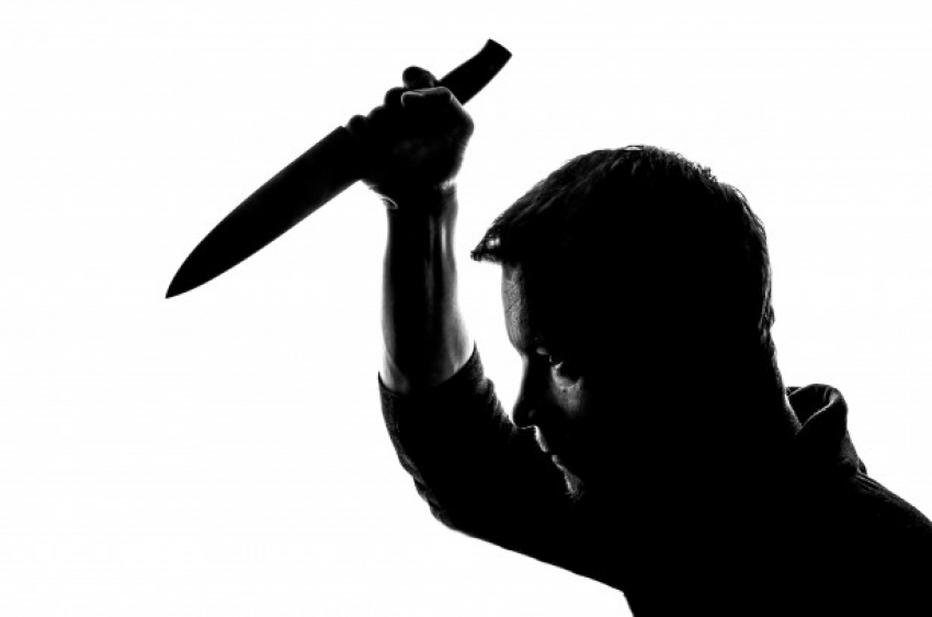 В Самаре мужчина нанес 28 ударов ножом своей бывшей возлюбленной