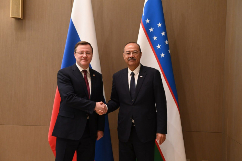 Дмитрий Азаров встретился с премьер-министром Республики Узбекистан Абдуллой Ариповым