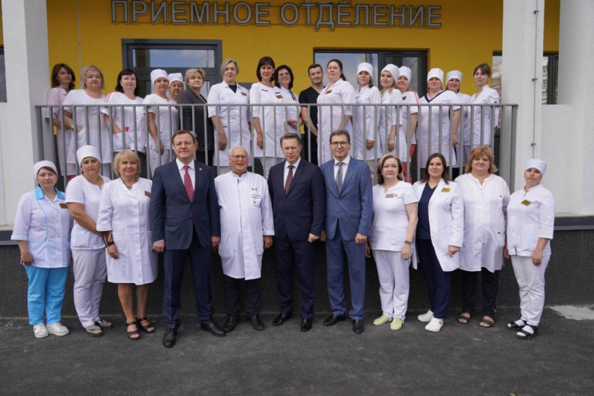 Михаил Мурашко и Дмитрий Азаров открыли новый корпус детской инфекционной больницы в Самаре