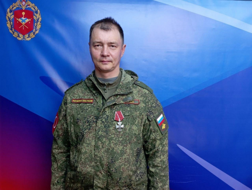 Приказ о досрочном увольнении вице-губернатора Самарской области Дмитрия Холина с военной службы отменен как незаконный