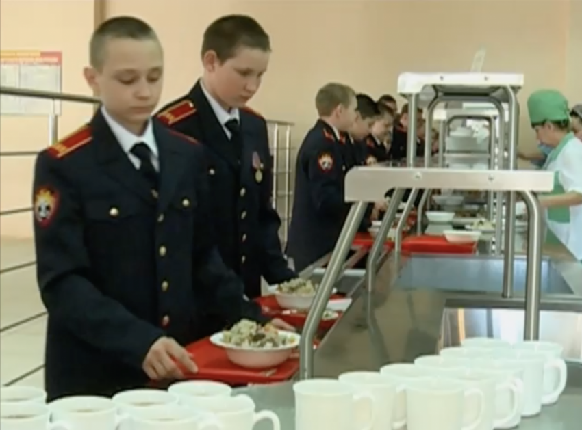 Ещё 16 кадетов Самарского кадетского корпуса оказались в больнице после отравления