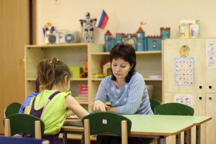 В Самарской области поднимут заплату учителям и воспитателям 
