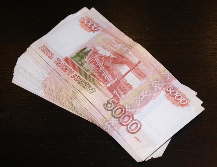 По факту сбыта фальшивых купюр в Тольятти возбуждено уголовное дело