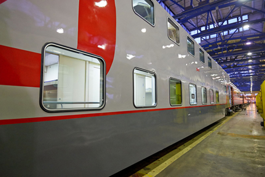 Мест хватит всем: из Самары в Анапу до 18 сентября будет курсировать двухэтажный поезд