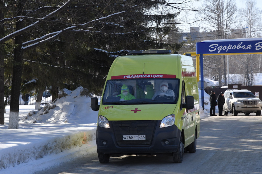 В Самарской области зарегистрировано 902 новых случая COVID-19 за сутки