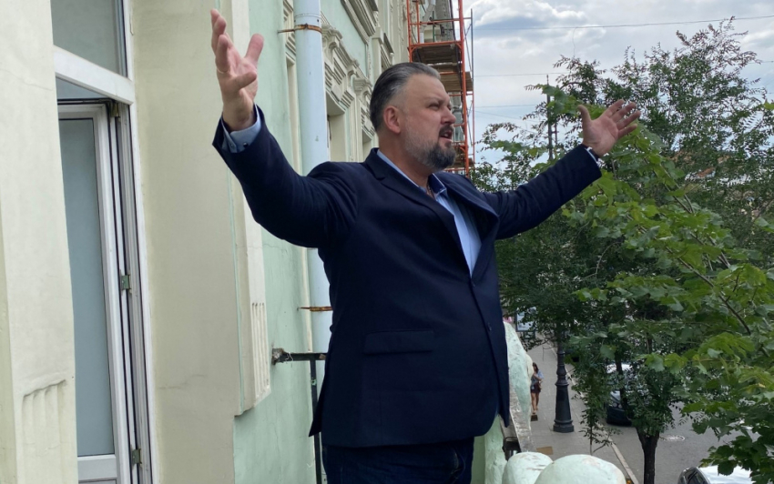 На «шаляписком балконе» выступил солист Большого театра Алексей Тихомиров