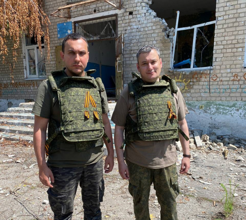 Только в бронежилете: депутат Госдумы от Самарской области побывал там, где шли вооружённые бои