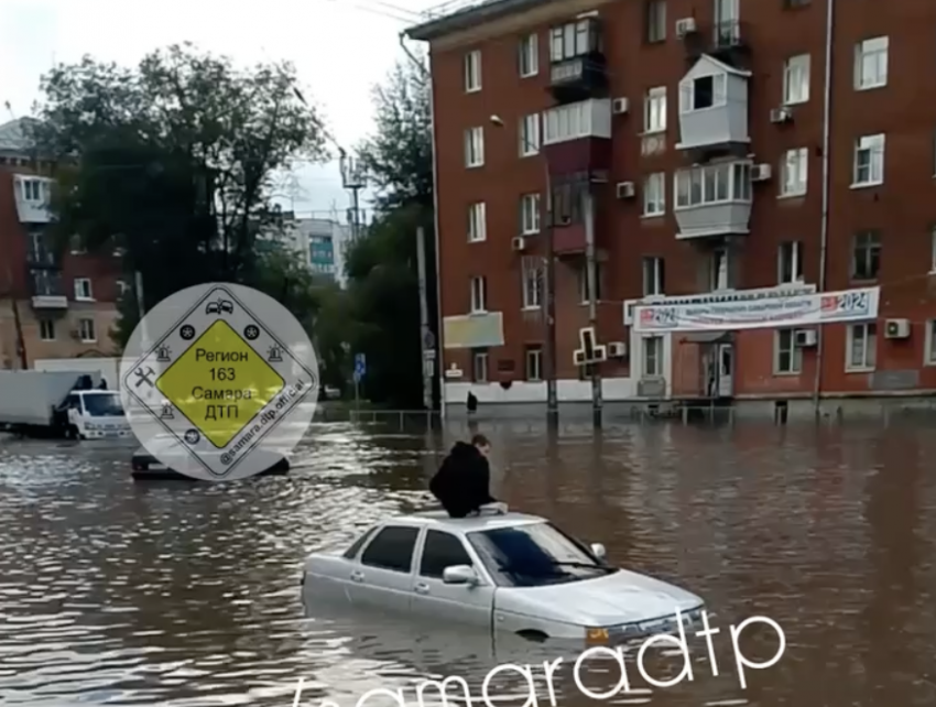 После дождя затопило Металлург и Зубчаниновку 